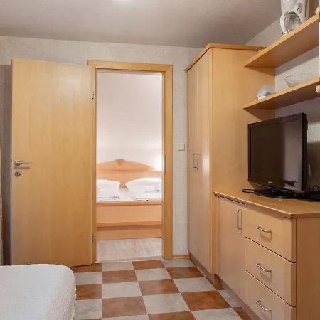 Stylish In Near Ski Area * Zell am See