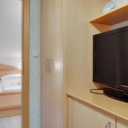 Stylish In Near Ski Area Apartment