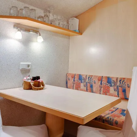 Stylish In Near Ski Area Apartment Zell am See